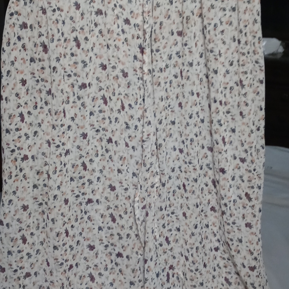 Torrid - Picture 3 of 4